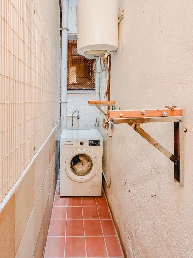 Agradable Piso Compartido Apartman Barcelona Kültér fotó